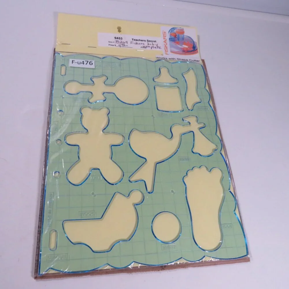 FISKARS “Shape Template” (4) Celebration, Tags, Baby, Windows